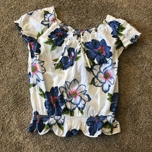 Hollister Flower Top
